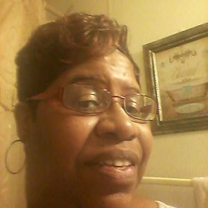 Meet your Posher, Selina